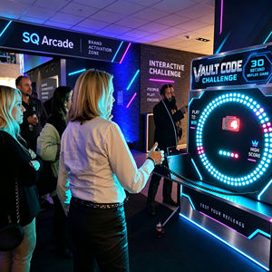 Machine <span class=keywords><strong>de</strong></span> jeu interactive LED <span class=keywords><strong>de</strong></span> réflexe et <span class=keywords><strong>de</strong></span> réaction, <span class=keywords><strong>test</strong></span> <span class=keywords><strong>de</strong></span> vitesse en 30 secondes pour la location événementielle, l'activation <span class=keywords><strong>de</strong></span> marque, les fêtes et les carnavals - Product Image 2