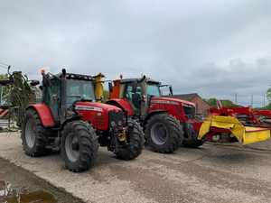 รถแทรกเตอร์ล้อลากสำหรับฟาร์มอุปกรณ์100HP Mf1004 Massey Ferguson Xtra รถแทรกเตอร์สำหรับเดิน4x4WD สำหรับการเกษตร - Product Image 4