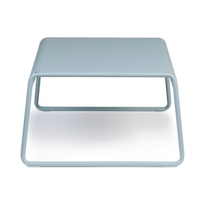 Outdoor Side Table with Steel Tray Top and Painted Metal Legs, for Lounge Terrace and Hotel - Product Image 5