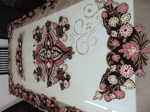 ผ้าปูโต๊ะผ้ากำมะหยี่ทรงสี่เหลี่ยมผืนผ้าตกแต่งโต๊ะรับประทานอาหารแบบสั่งทำสุดหรูผ้าแคชเมียร์ปักลายดอกไม้ - Product Image 6