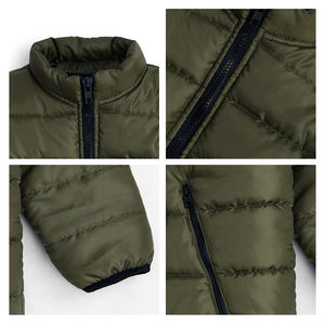 Vente en gros de doudoune pour homme rembourrée épaisse de grande taille poignets élastiques chauds pour l'hiver style bombardier fermeture à glissière en cuir de fourrure - Product Image 5