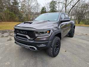 RAM 1500 TRX 2023 Usada en Buen Estado, Motor V8 Supercargado de 702 hp, Tracción en las Cuatro Ruedas, Grupo de Equipamiento TRX Nivel 2 - Product Image 2