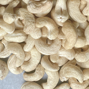 เม็ดมะม่วงหิมพานต์แบบแอฟริกัน WW180 WW240 WW320 santigo แบบมี MOQ ต่ำ - Product Image 1