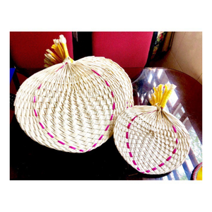 Ventiladores de mano de hoja de palma al por mayor | Fábrica directa de Vietnam | Bajo MOQ Entrega global rápida - Product Image 4