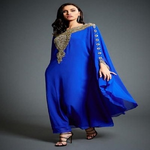 Abaya Dubaï bon marché belle couleur noire abaya traditionnelle musulmane travail à la main caftan avec un design personnalisé - Product Image 4