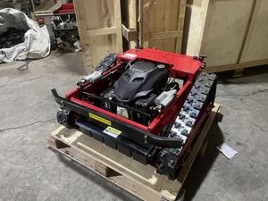 Vente en gros Nouveau moteur original 1800W 196CC automatique 2 temps Tondeuse à gazon industrielle Télécommande sur chenilles à virage zéro - Product Image 3