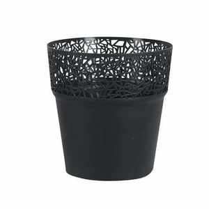 Candelabro Clásico de Hierro con Recubrimiento de Polvo Negro, Diseño Premium de Metal Cortado con Láser con Borde Decorativo - Product Image 4