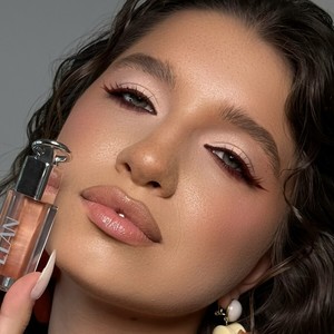 Brillo Labial Guru Lips 01 Caramelo Dulce - Brillo Vegano de Alta Pigmentación y Larga Duración - Product Image 6