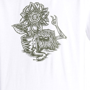 Custom Graphic T Shirt For Men 100% Cotton Comfortable Fit Unisex Crew Neck T-Shirt Gothic Screen Printed Loose Breathable Shirt - Product Image 3