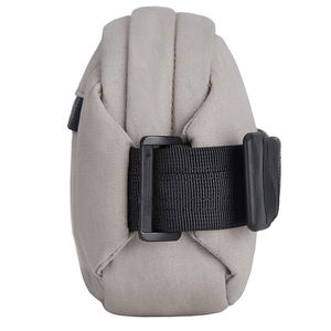 Custom Made Wholesale Price Portable Waist Bag New Design Low MOQ Waist Bag Fashionable Waist Bag in Pakistan - Product Image 3