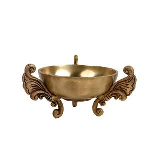Classic Brass <b>Bowl</b> for Dining Table Handmade Decorative <b>Metal</b> <b>Bowl</b> Ideal for Kitchen and Wedding Decoration - Product Image 1