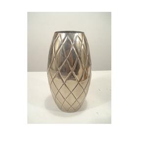 Jarrón de aspecto brillante con forma redonda de metal de aluminio - Product Image 3