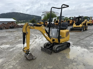 Mini-excavatrices CATERPILLAR 300.9D d'occasion, mini-excavatrice sur chenilles de 1 tonne - Product Image 6