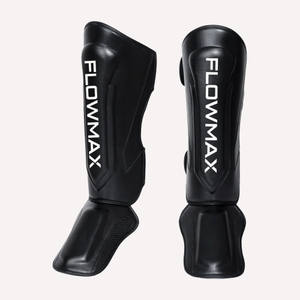 Protège-tibias en cuir PU Flowmax MMA Muay Thai Kickboxing Protège-tibias Équipement de protection d'entraînement personnalisé - Product Image 1