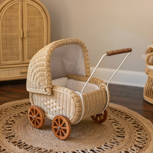 Poussette vintage en rotin pour poupée, poussette en osier pour bébé, poussette vintage faite à la main en rotin naturel, jouet pour enfants, décoration de chambre d'enfant, cadeau pour petite fille - Product Image 2