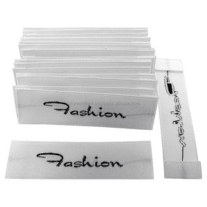 Étiquette tissée pour vêtements uniques et bon marché de plusieurs couleurs pour les chiffons Numéro de série Nom Logo Information de suivi Étiquette imprimée - Product Image 4