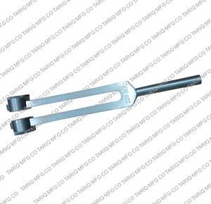 Recién llegado, diapasón duradero de grado médico de 220Hz con mazo de madera fabricado por TARIQ MFG CO - Product Image 1