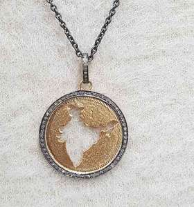 Pendentif plaqué rhodium noir vintage pour femme en argent sterling 925 avec diamant pavé naturel Bharat doré Taille 30x30MM pour mariage - Product Image 1