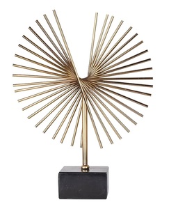 Petite pièce maîtresse décorative de table en métal doré pour le salon, la chambre à coucher et la décoration intérieure Standard. - Product Image 2