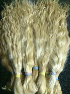 Hair4Wig - Extensiones de Cabello Humano 100% Natural, Ondulado, Rubio Teñido Europeo, 55 cm, para Fabricantes de Pelucas, 1 kg - Product Image 1