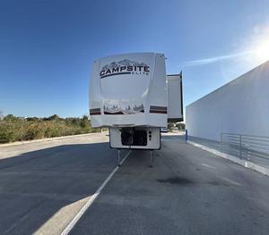 Nouveau 2026 F-o-r-e-s-t R-i-v-e-r C-a-m-p-s-i-t-e E-l-i-t-e 36AK prêt à la vente - Product Image 1