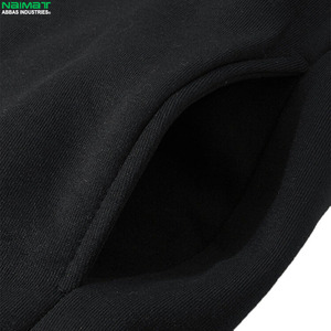 เสื้อฮู้ดสวมหัวของผู้ชายดีไซน์ใหม่มีหลายสีพร้อมโลโก้กระเป๋าแบบลำลองทำจากโรงงาน - Product Image 4