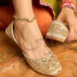In Stock Low MOQ Women Khussa Durable Genuine Leather & Raw Silk Upper Velvet Lining Anti-Slippery Fashion Trend Premium Quality - Product Image 2