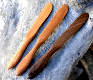 Elegant Handmade Wooden <b>Dinner</b> <b>Knives</b> by Nature Sustainable Spreaders for Butter Jam Cheese & Cream - Product Image 4