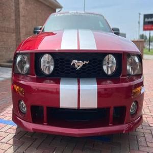 FORD MUSTANG GT DELUXE COUPE 2005 USADO, VOLANTE A LA IZQUIERDA/DERECHA - Product Image 1