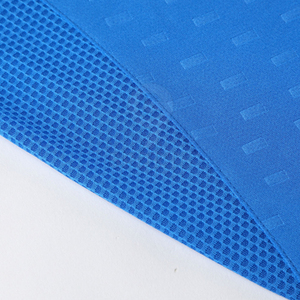 Ensemble d'uniformes de football pour hommes conçus sur mesure avec uniforme de football imprimé par presse à chaud pour les meilleures ventes - Product Image 6