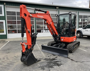 Nouvel équipement d'excavatrice KUBOTA U35-4 pour les travaux routiers, le creusement de fossés et les travaux de terrassement. - Product Image 2