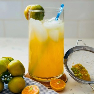 JUGO CALAMANSI CONGELADO DE VIETNAM PARA MARCAS DE BEBIDAS NATURALES BEBIDAS FUNCIONALES Y EXPORTACIÓN GLOBAL OEM - Product Image 1