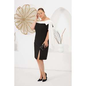 Vestido de Noche Elegante RMG Talla Grande Negro de Poliéster Elástico Tejido para Ocasiones Formales y Fiestas - Product Image 2