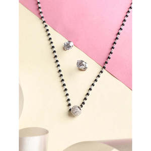 Compre un Conjunto de Mangalsutra de Plata Pura, Joyería Fina Étnica Clásica y Moderna con Circonita y Diamantes para Bodas, Fiestas y Compromisos - Product Image 2
