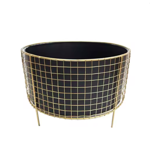 Jardinières modernes à fleurs pour la décoration Supports latéraux modernes noir mat fini Jardinières de luxe Décor d'espace chaud - Product Image 6