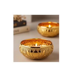 Porte-bougie en métal de forme unique 2025 avec une touche élégante pour la décoration de la maison, la célébration de mariage, l'éclairage de table et les événements - Product Image 4