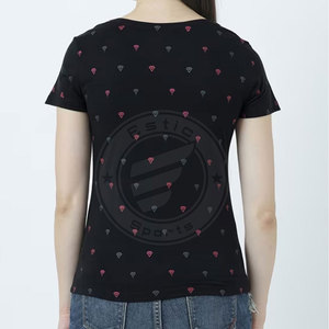 Camiseta de mujer de último diseño de alta calidad a la venta 2025 camisetas casuales de estilo clásico a la venta en línea - Product Image 4
