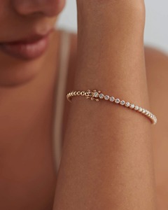 Brazalete Ovalado con Diamantes Incrustados, 1.39 Ct, Diamante Natural Color G-H, Claridad VS-SI, Oro Sólido de 14K, Diseño Artesanal, Pieza de Joyería - Product Image 3