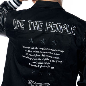 Chaqueta Varsity Negra para Hombre, Mangas de Cuero Sintético, Logotipo Bordado, Cuello Camisero, Estilo Preppy, Corte Regular, Otoño - Product Image 6