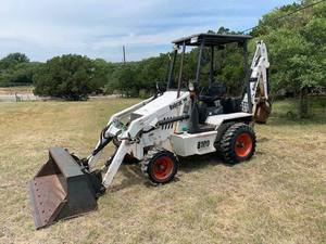 รถตักล้อยางบ็อบแคทมือสอง เครื่องยนต์เบนซิน ประหยัดน้ำมัน พร้อมถังขนาด 5.1 ลูกบาศก์เมตร ขาย - Product Image 6