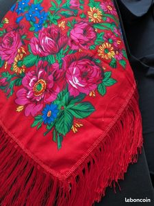 Traditional Berber Amazigh Fringe <b>Scarf</b> Kabyle Floral Headscarf <b>Red</b> Embroidered Cotton Autumn Wholesale Custom OEM Manufacturer - Product Image 3