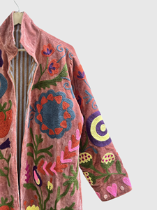 Chaqueta de Terciopelo para Mujer Talla Grande, Cuello Mao, Manga Larga, Bordado Floral a Mano, Abrigo Largo para Invierno - Product Image 3