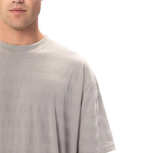 Ensemble t-shirt et short en coton 100% de haute qualité pour hommes ensemble de t-shirt court à la mode à motif solide survêtement d'été - Product Image 5