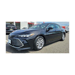 Avalon 2020 d'occasion, conduite à gauche, propulsion arrière, sièges en cuir, pneus R16, intérieur clair, berline automatique - Product Image 1