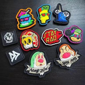 Parche cosido de goma de PVC 3D suave profesional personalizado hecho a mano con lentejuelas diseño de bucle de gancho personalizado para técnica de tejido de sombrero - Product Image 5