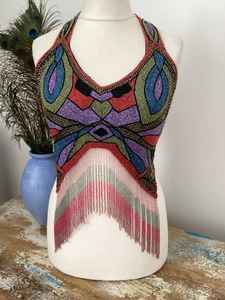 Robe de soirée élégante style burlesque avec cape, broderie, perles et sequins, col en V, taille naturelle, longueur ras du sol, soutien-gorge intégré - Product Image 5