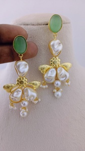 Handmade Stylish Golden <b>Mother</b> <b>Pearl</b> Drop <b>Earrings</b> Set for Women High Quality Brass Customizable Design High Fashion Bulk - Product Image 3