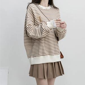 T-shirts à manches longues rayés pour femmes, col rond, ample, décontracté, léger, décontracté, grandes tailles, hauts, t-shirts - Product Image 1