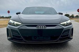 Audi e-tron GT Quattro Prestige 2022 usado en buen estado - Product Image 6