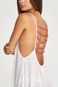 Vestido de Moda para Mujer con Estampado y Diseño en la Espalda - Product Image 2